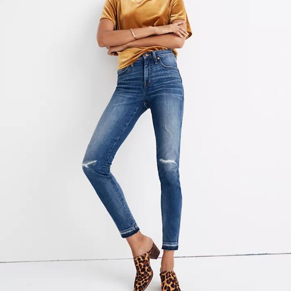 Madwell Denim - Madewell - 9" Mid-Rise Skinny Jeans in York Wash: Rip and Repair Edition - 26